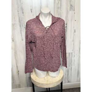 Pullover sweater